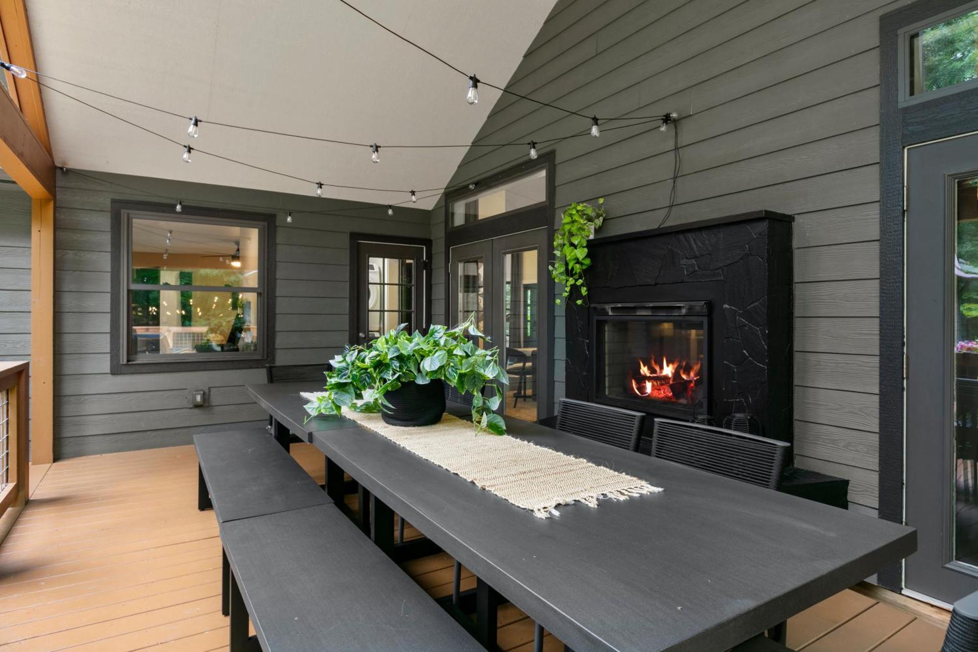 Holiday home New, 2 Miles To Downtown, Luxury, Hot Tub, Fire Pit, Secluded Serenity Of The Blue Ridge Mountains